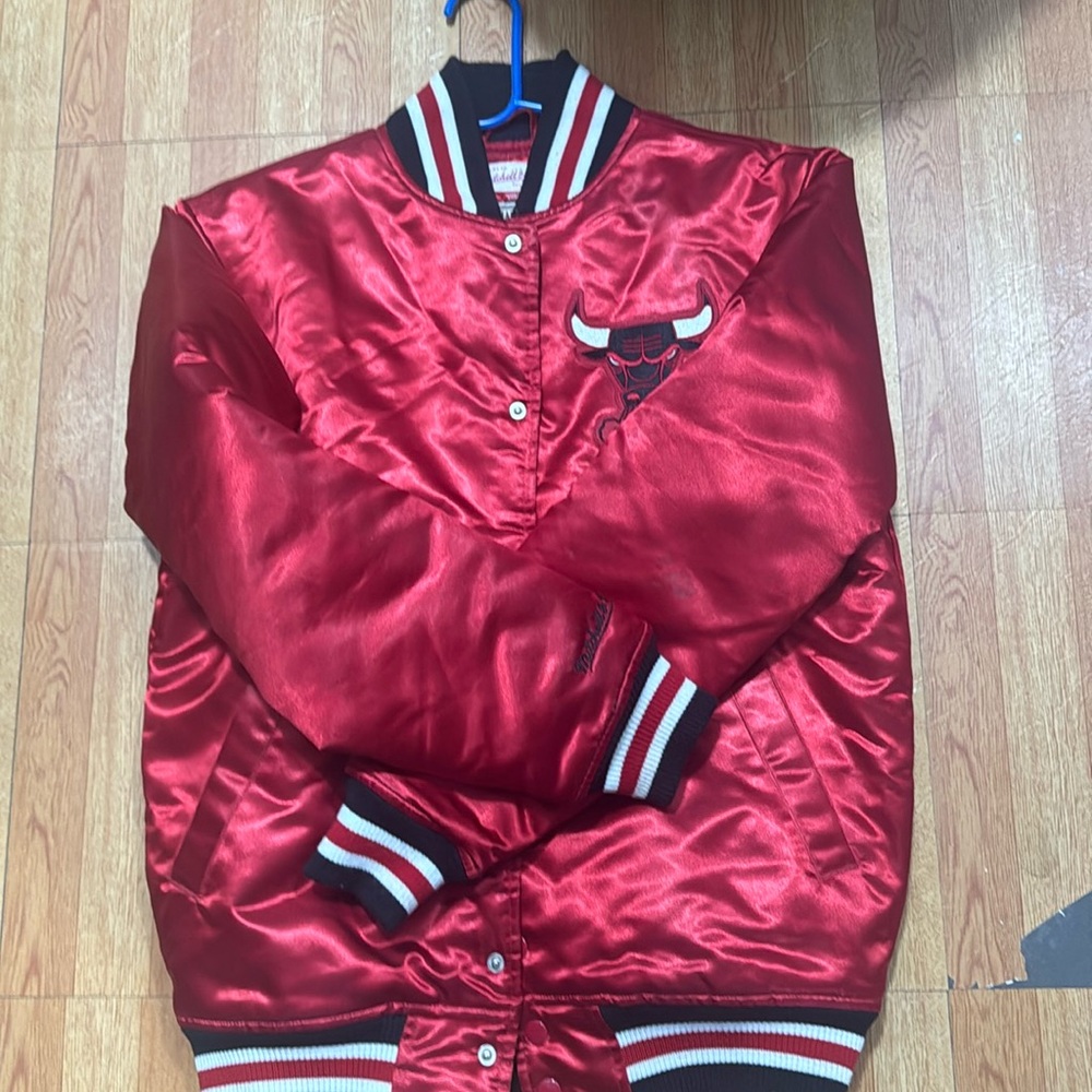 Chicago Bulls varsity satin snap up jacket.